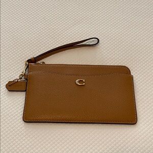 Coach Tan Brown Wallet Wristlet Purse Bag Excellent Condition w/Tag Style C8434